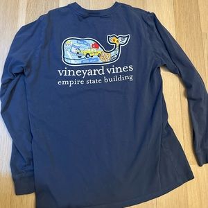 Limited edition  Vineyard Vines Empire State building long sleeve